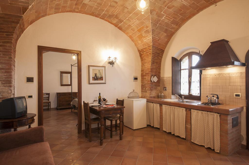 Agriturismo Ragoncino Lajatico Rum bild